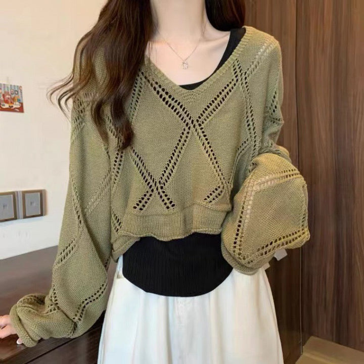 Casual knit sweater for women with air stitch pattern Lune London