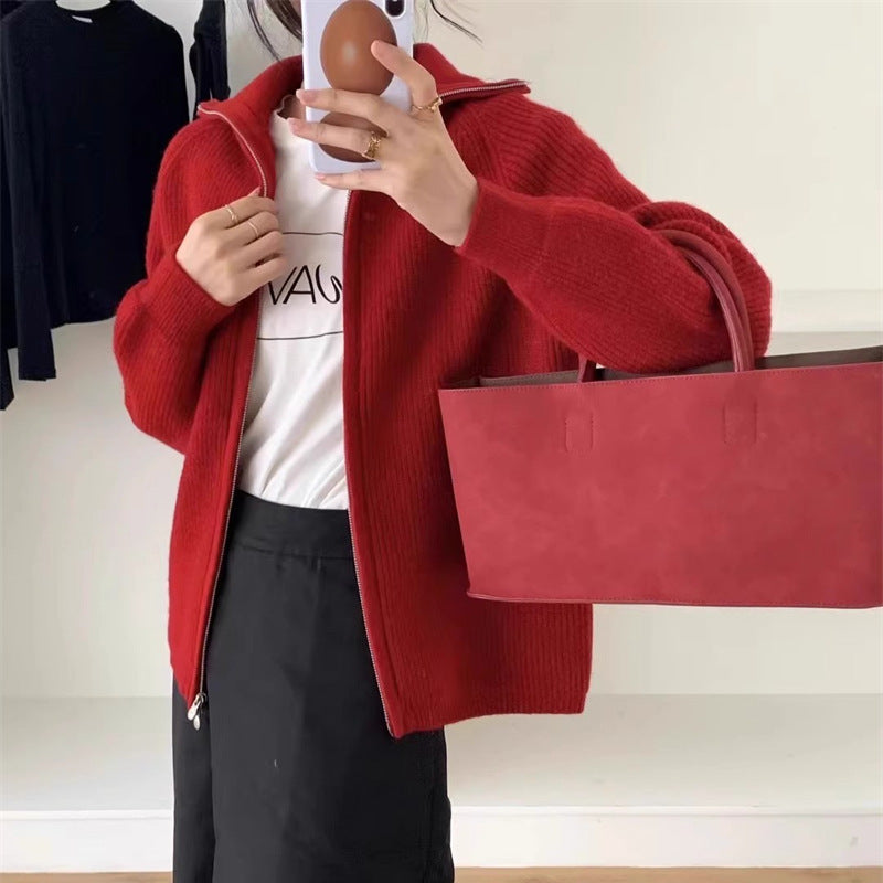 Gilet pour femmes avec fermeture éclair attachée et coupe oversized Chic & Stil