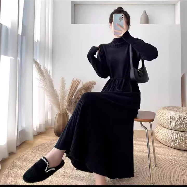 Knit dress for women with ribbed structure and waistband Lune London