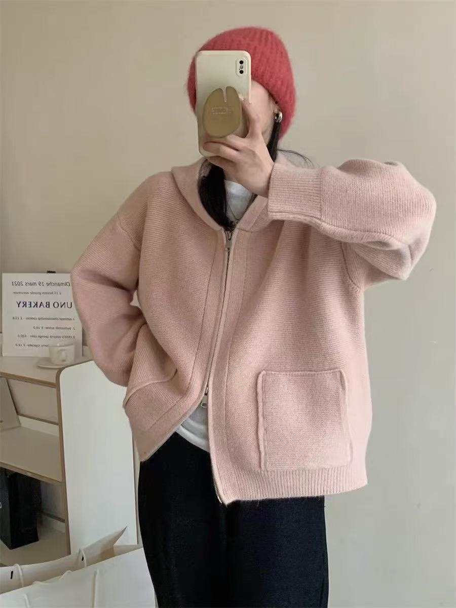 Ladies Casual Oversized Knit Vest with Hood and Pockets Lune London