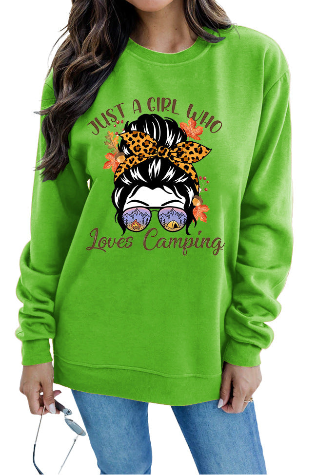 Sweatshirt pour femmes avec motif artistique de camping Chic & Stil