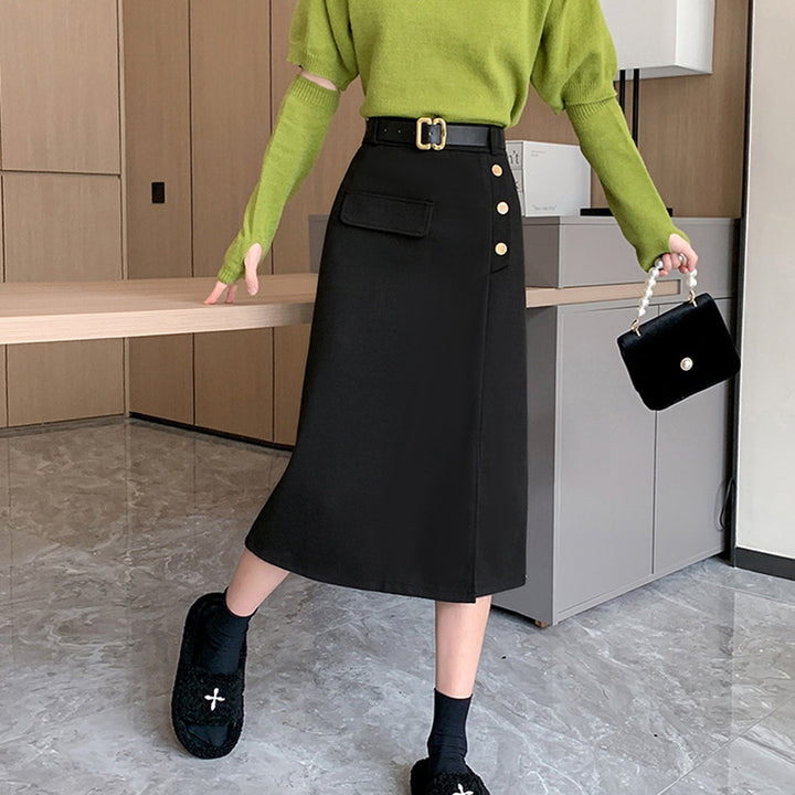 Women's Fashion Pencil Skirt with Button Details and Side Slit Chic & Stil