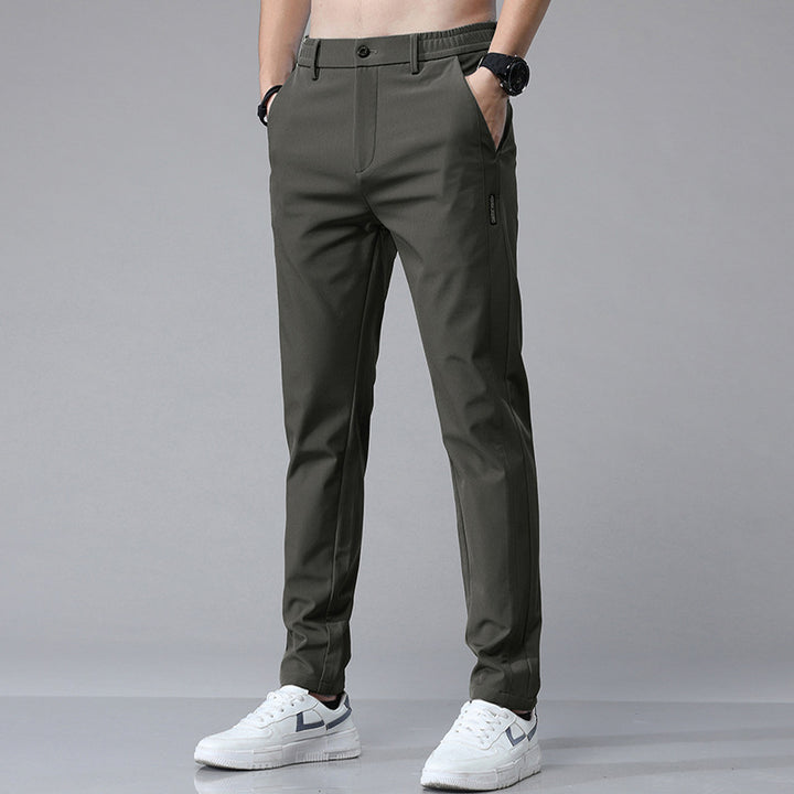 Easy-care chino pants for men with elastic waist and modern pockets Lune London