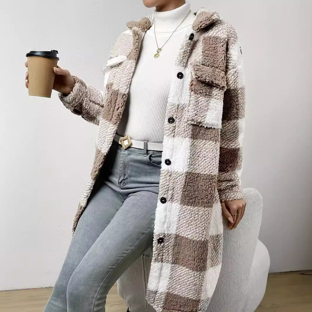 Lady Teddy hoodie with plaid pattern and practical pockets Lune London