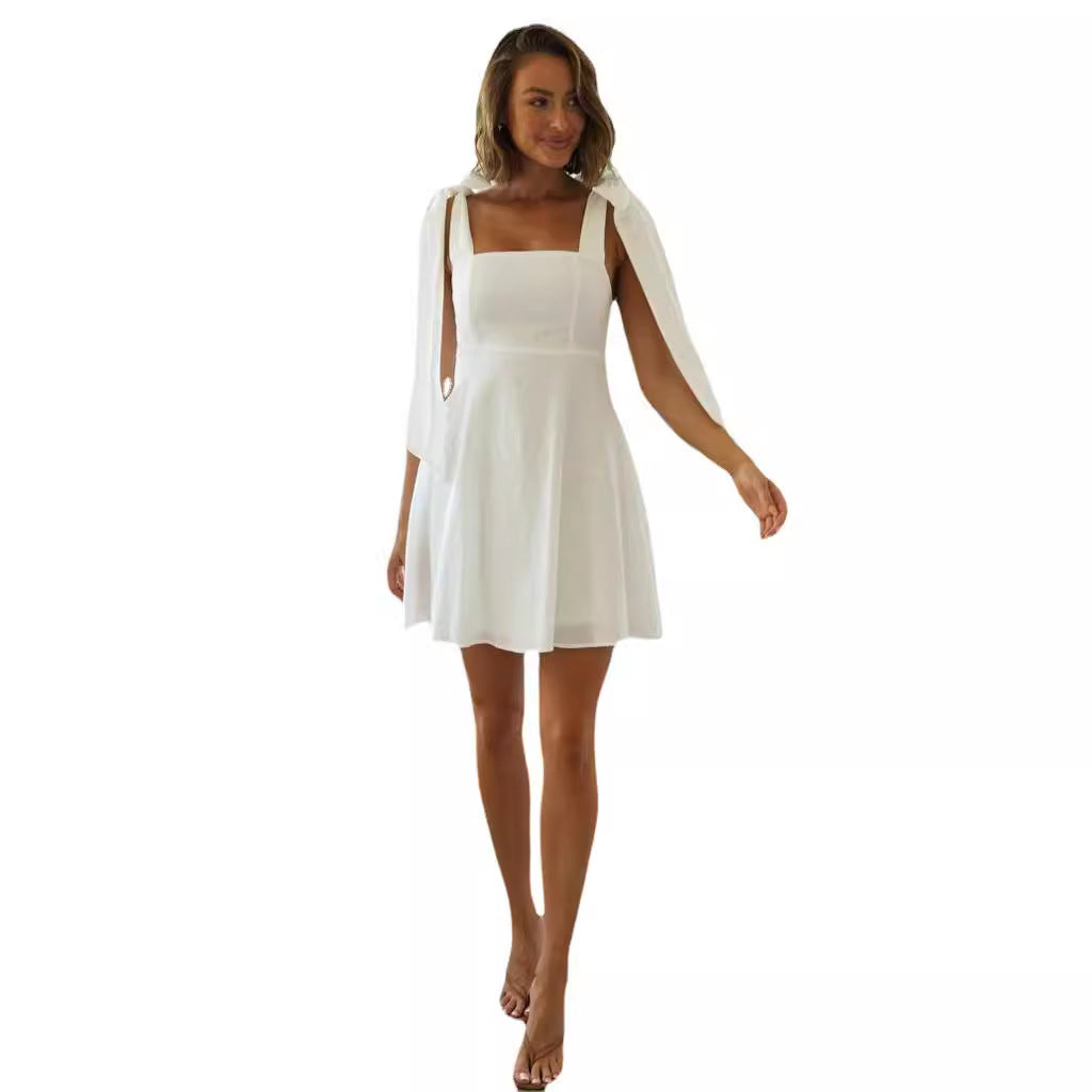 Robe à bretelles pour femme avec des détails de nœud décontractés Chic & Stil