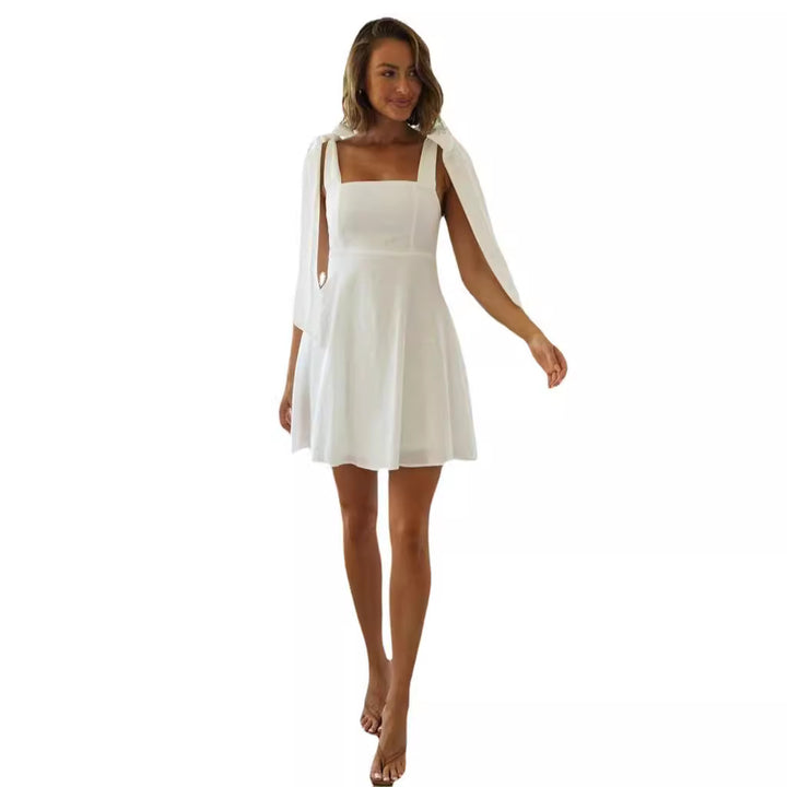 Robe à bretelles pour femme avec des détails de nœud décontractés Chic & Stil
