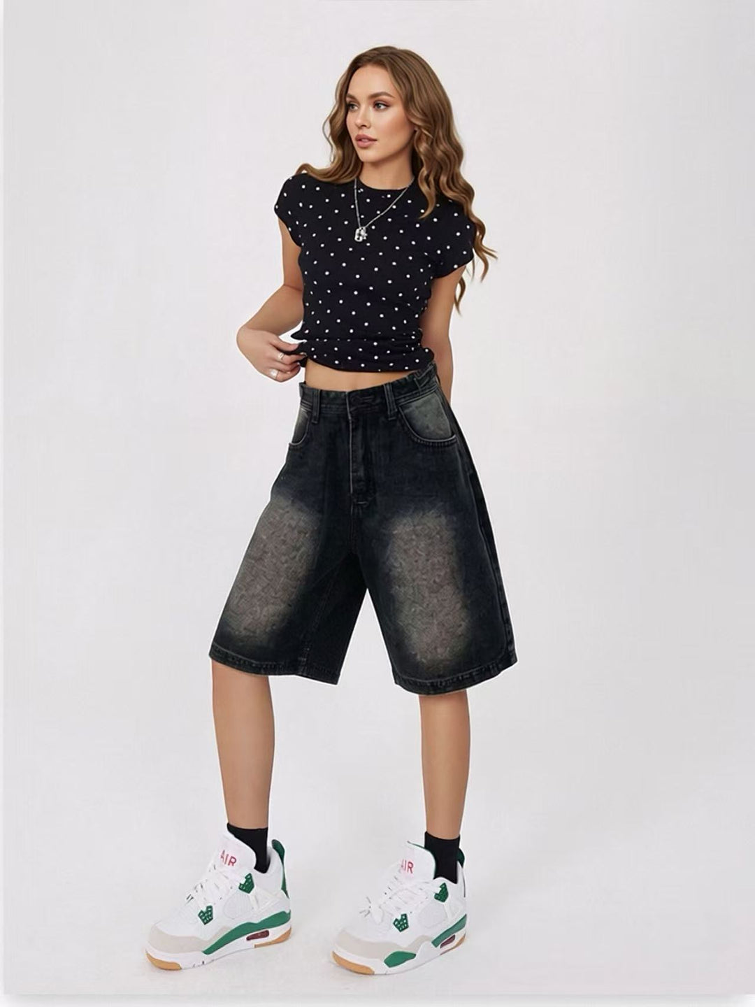 Women's casual denim shorts with high waist and wide cut Lune London