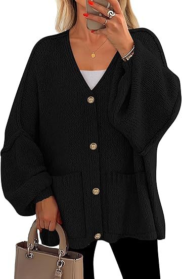 Ladies oversized cardigan with buttons and large pockets Lune London