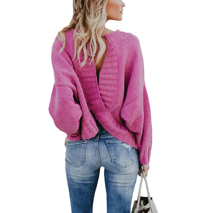 Casual knitted pullover for women with a deep V-neck and wide sleeves Lune London