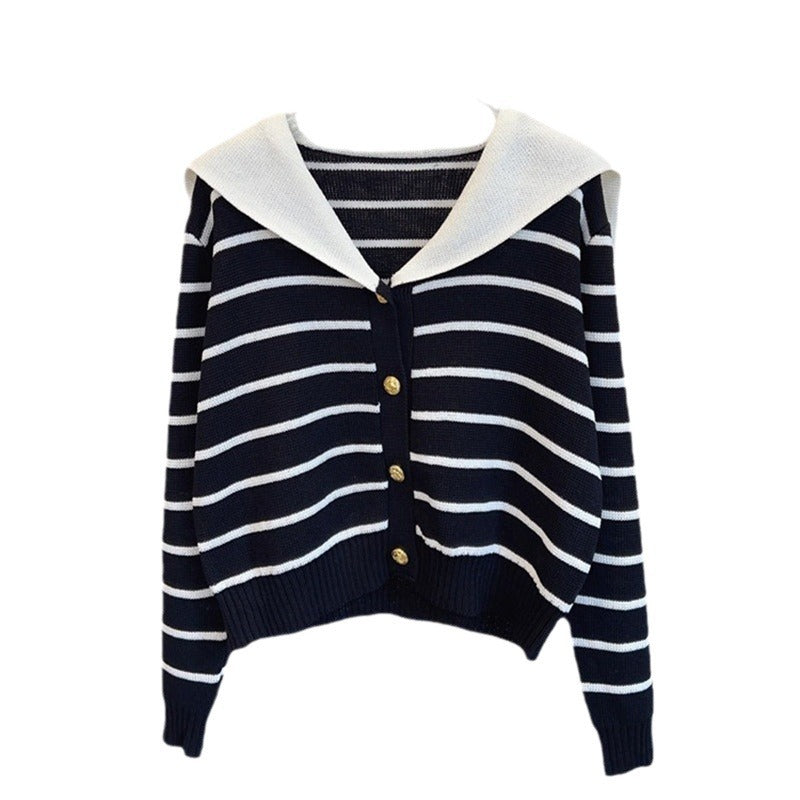 Fashion knitted cardigan for women with collar and button details Lune London