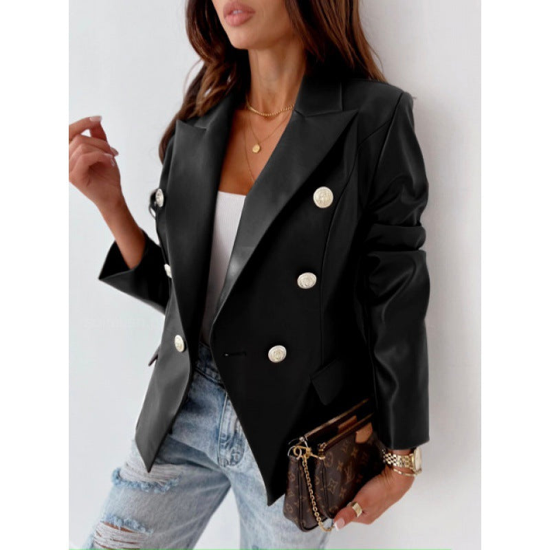 Trendy blazer jacket for women with double-breasted and elegant accents Lune London