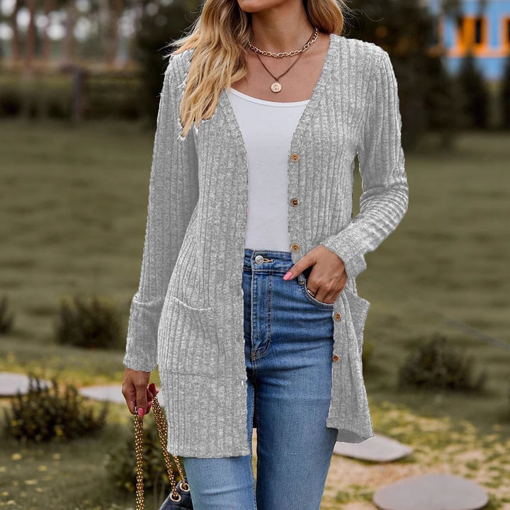 Women's knitted jacket with V-neck and practical pockets Lune London