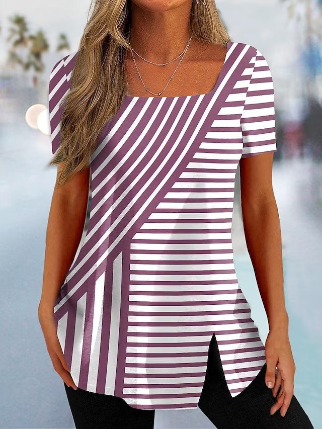 Women’s tunic with a modern diagonal stripe pattern and elegant opening details Chic and Style