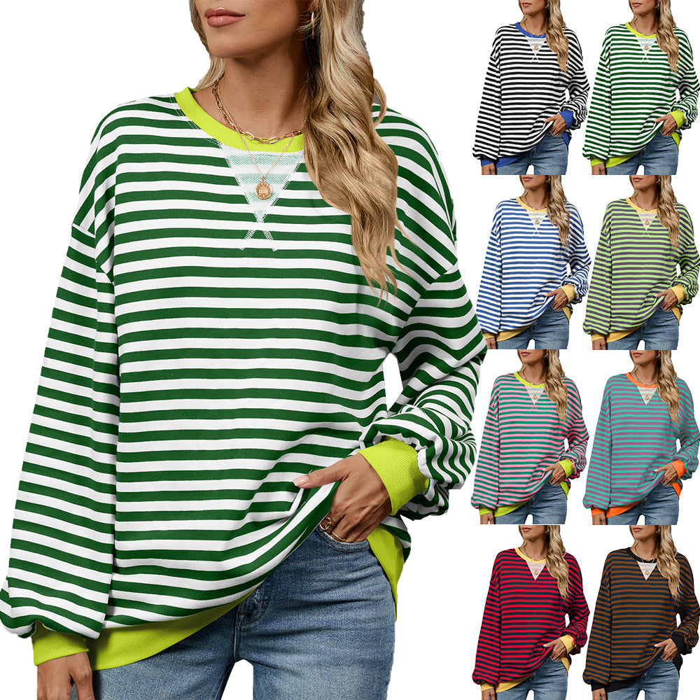 Casual women's sweatshirt with a trendy striped pattern and wide-cut sleeves Lune London