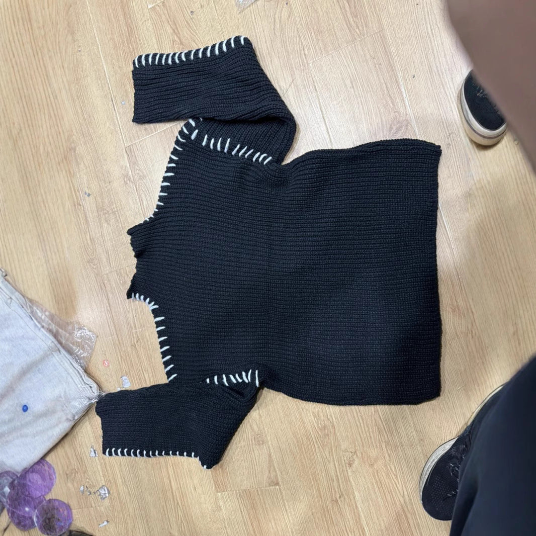 Pull en tricot épais pour femme avec col montant et accents de manches élégants Chic & Stil