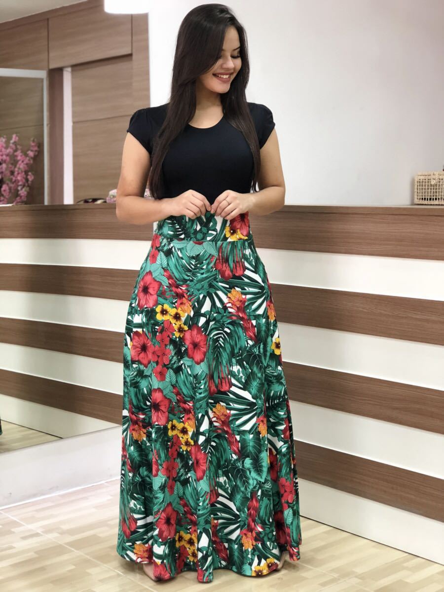 Women's Elegant Maxi Dress with Graphic Print and Flexible Waist Lune London