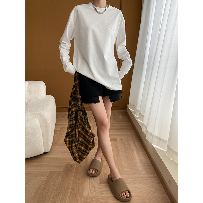 Women's sporty long-sleeve shirt with a modern cut Chic & Stil