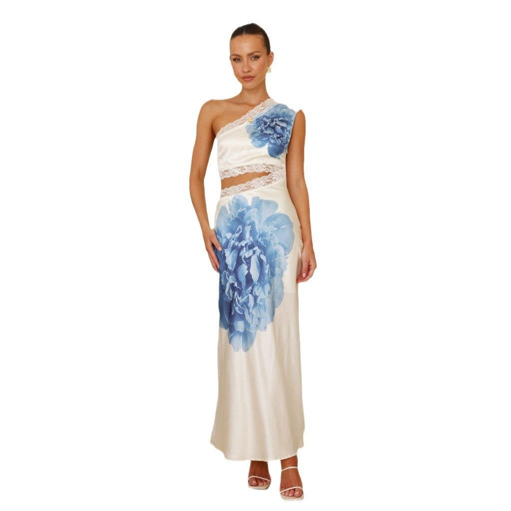 Elegant evening dress for women with an asymmetric design and luxurious lace details Chic & Stil