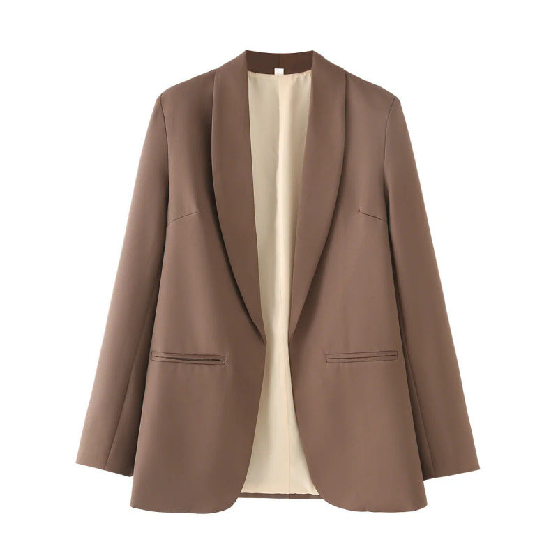 Ladies elegant blazer with unique cut and pockets Lune London