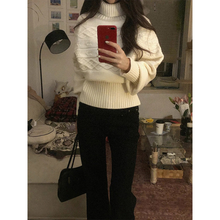 Pull en tricot épais pour femmes avec col haut et motif en câble décoratif Chic & Stil