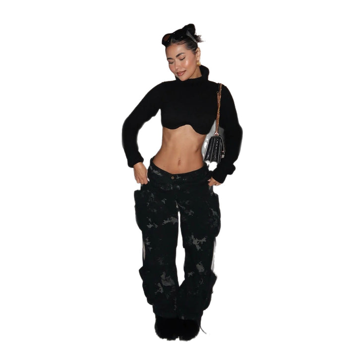 Women's cargo pants with a trendy batik design and practical side pockets Lune London