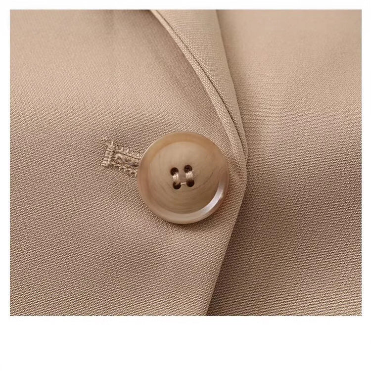 Veste blazer élégante pour femmes avec coupe moderne et poches pratiques Chic & Stil