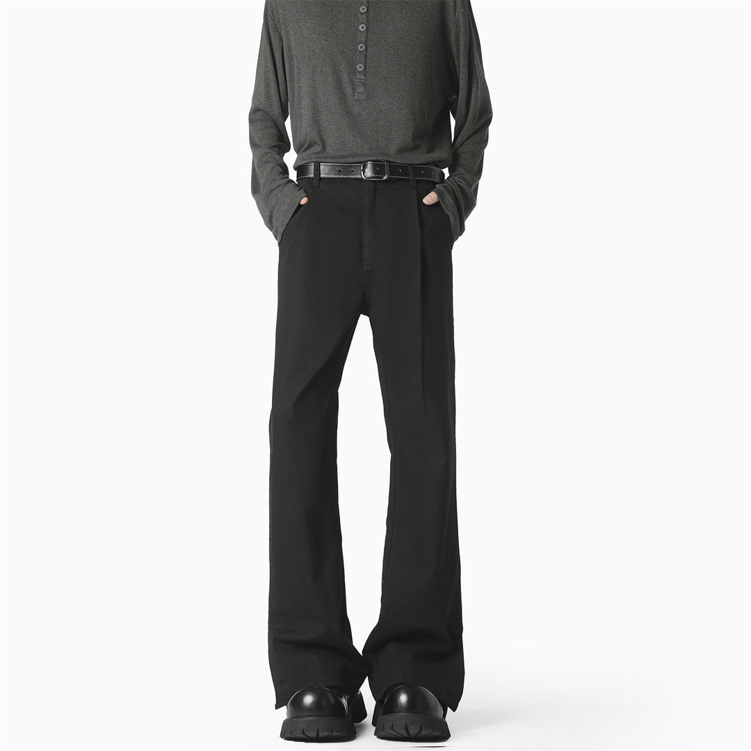 Elegant casual pants for women, wide, with fine pleats and high-quality materials Lune London