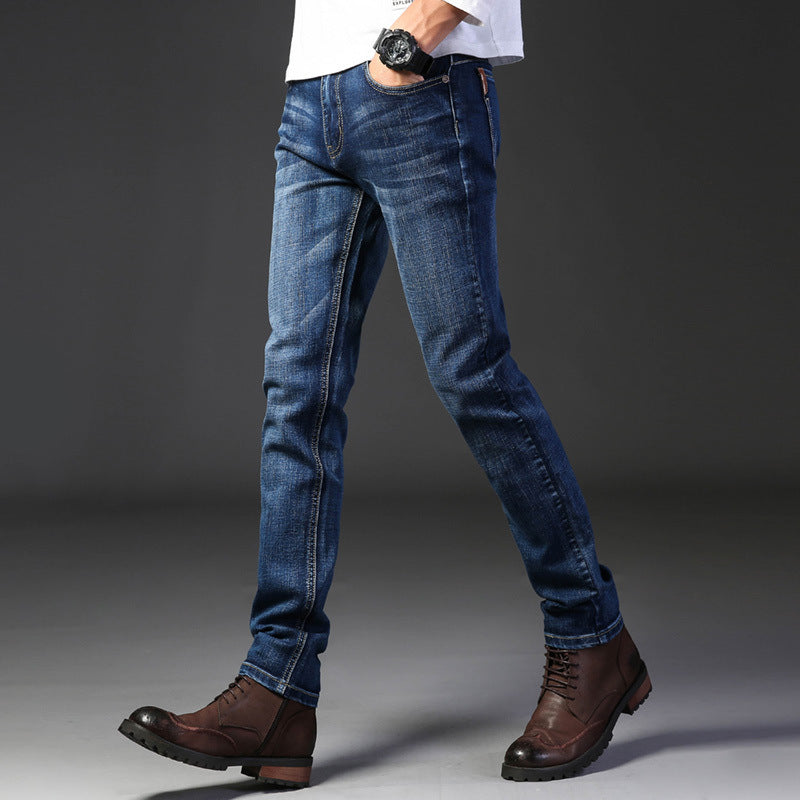 Men's slim fit jeans with a pleasant stretch content and modern details Lune London