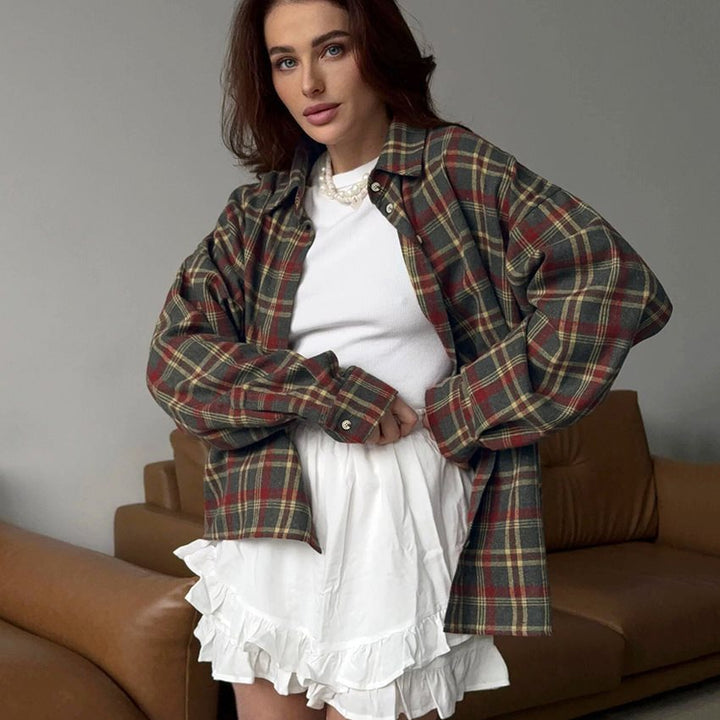Plaid cotton blouse for women with button-down collar and long sleeves Lune London