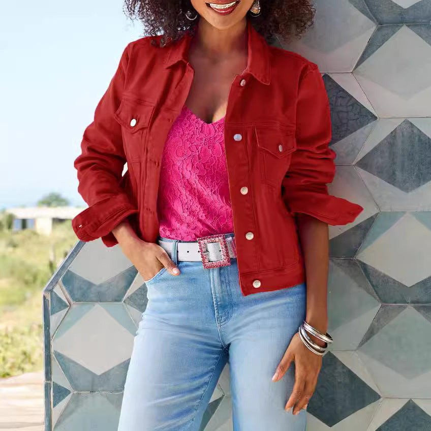 Veste en jean de moto pour femmes au design moderne avec poches pratiques Chic & Stil