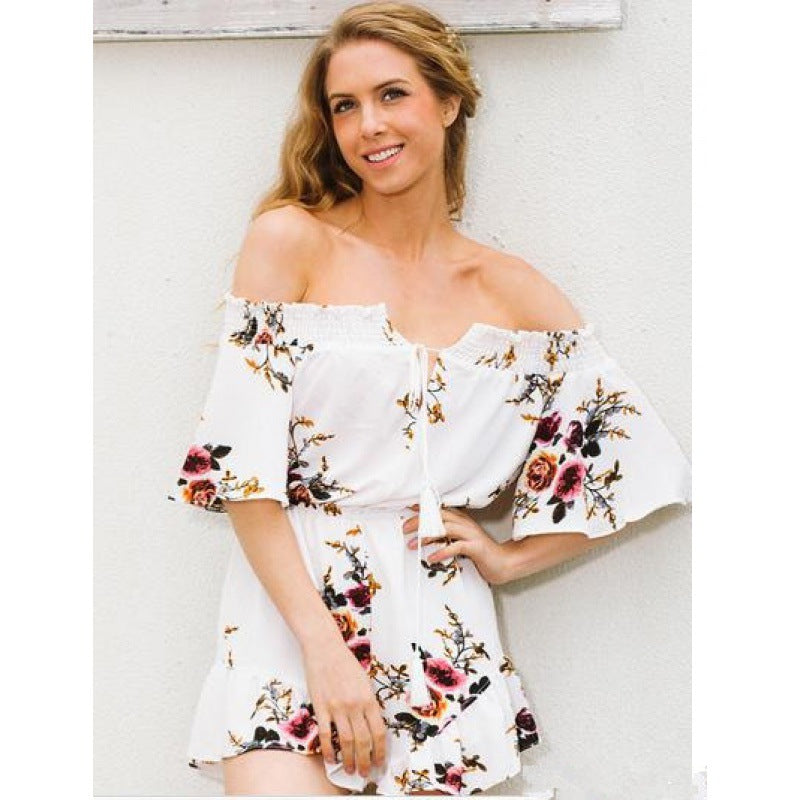 Combinaison femme sans épaule avec design floral et détails volantés Chic & Stil