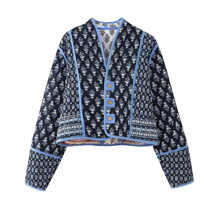 Fashionable women's cropped jacket with a floral design and elegant button details Lune London