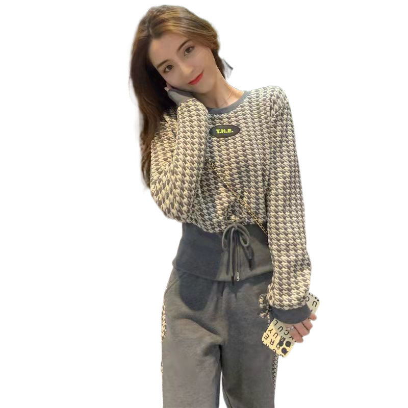 Women's Fashion Leisure Set with Textured Top and Wide Pants Chic & Stil