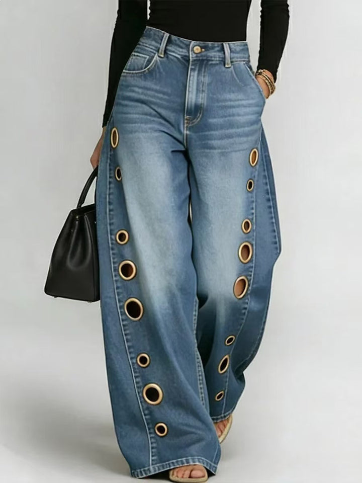 Women's Wide-Cut Jeans with Decorative Eyelets and High Waist Chic & Stil