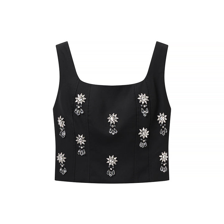 Women Elegant, embroidered top and skirt set Lune London