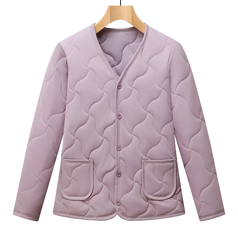Ladies down jacket with practical pockets and button closure Lune London