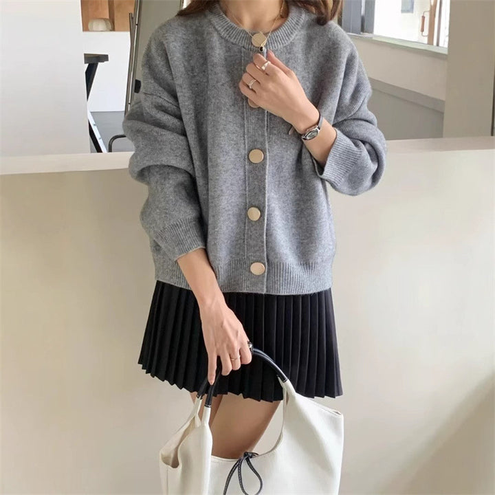 Cardigan womens cozy avec détails de boutons et coupe moderne Chic & Stil