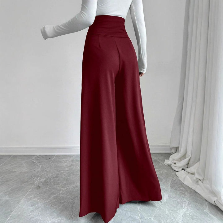 High-waisted palazzo pants for women with decorative buttons Lune London