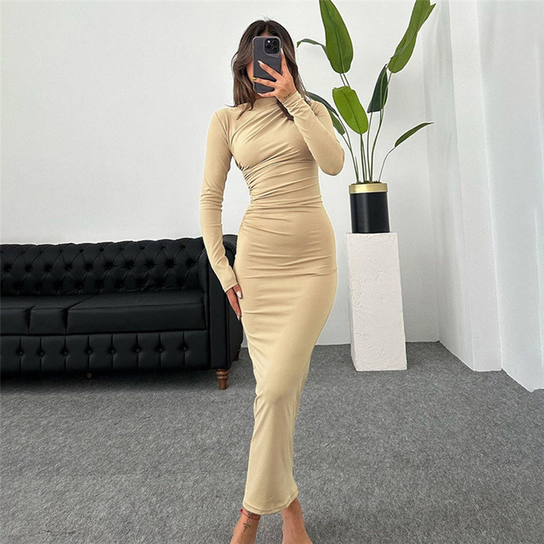Robe ajustée à manches longues pour femmes avec fronces et design élégant Chic & Stil