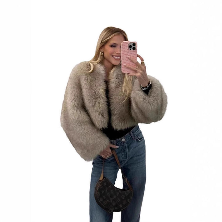 Ladies luxurious plush jacket with V-neck Lune London