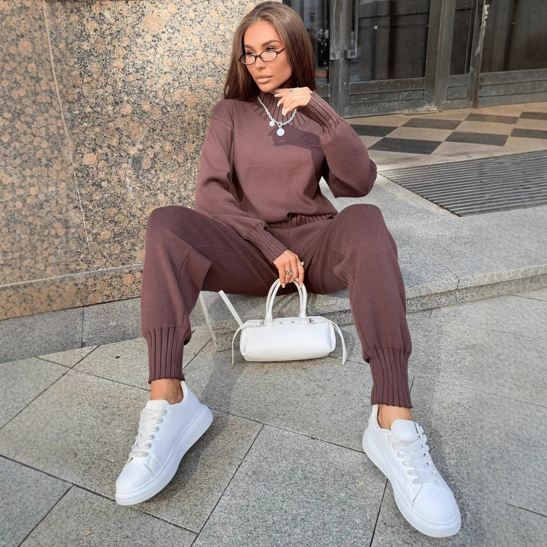 Women Elegant ribbed knit suit Lune London