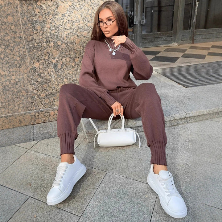 Women Elegant ribbed knit suit Lune London