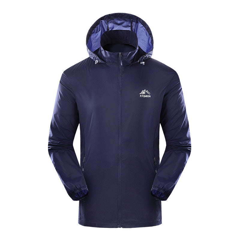 Lightweight outdoor jacket for men with adjustable hood collar Lune London