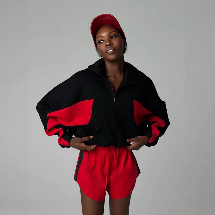 Casual sports leisure set for women with a relaxed fit and contrasting stripes Lune London