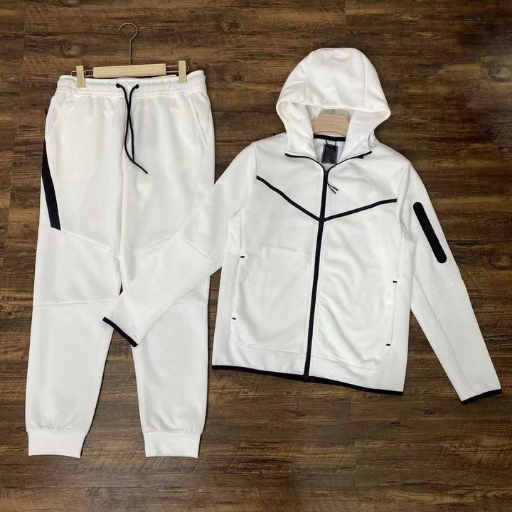 Modern tracksuit for men with ergonomic cut and breathable materials Lune London