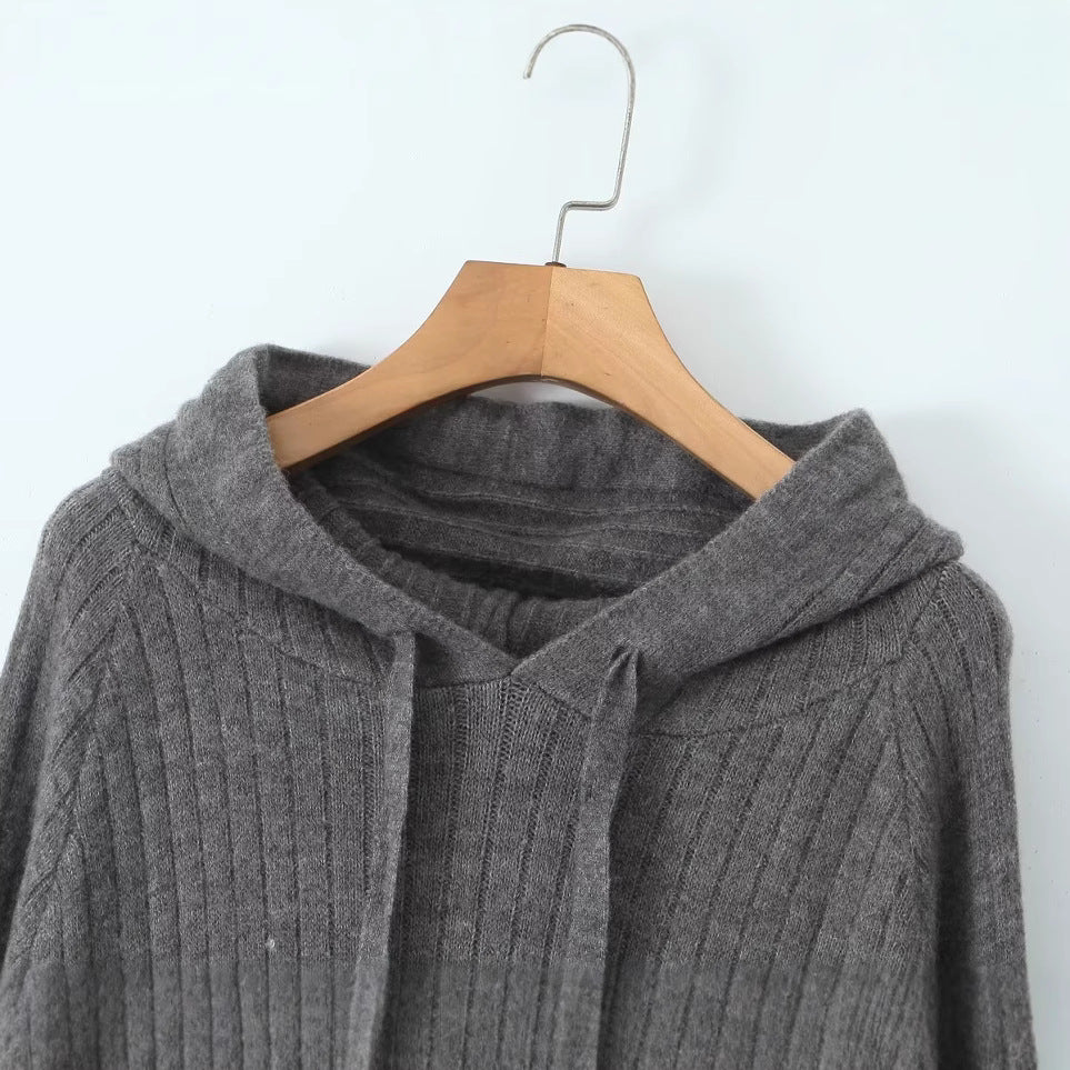 Robe à capuche en tricot pour femmes avec capuche et motif en relief Chic & Stil