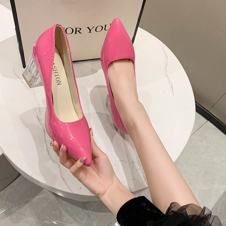 Classic women's pumps with transparent block heel and pointed toe Lune London