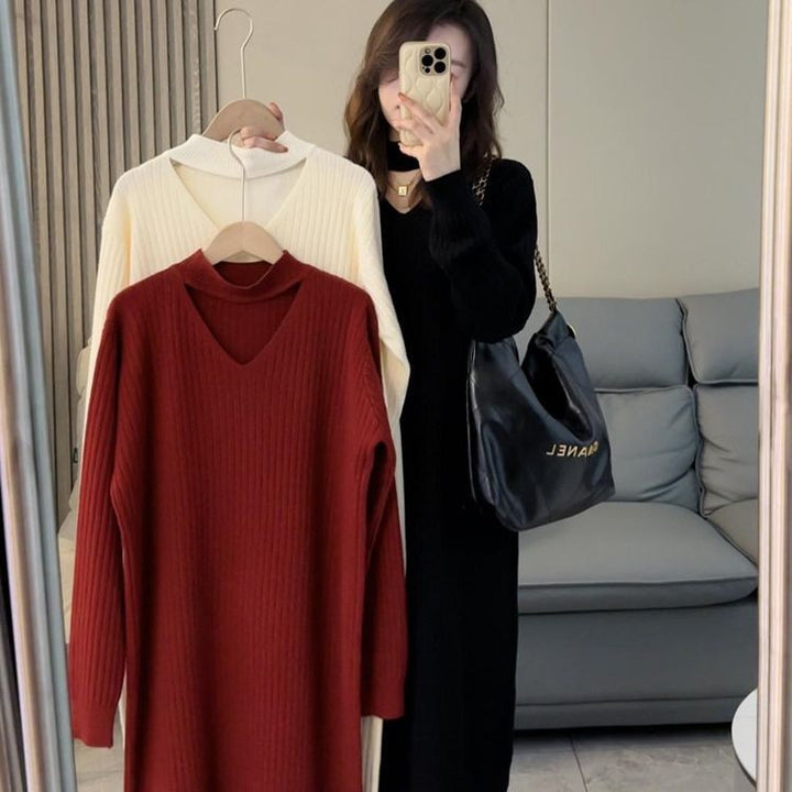 Robe tricotée pour femme avec décolleté en V profond et design en côtes élégant Chic & Stil