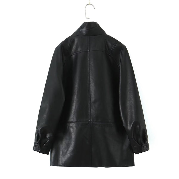 Trendy faux leather jacket for women with removable collar and practical pockets Lune London