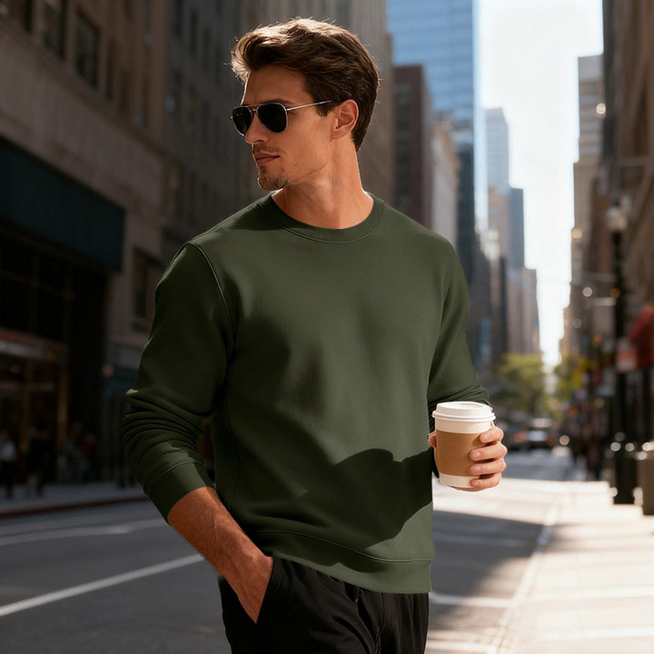 Men's casual sweatshirt with modern cut and comfortable cotton blend Chic and style